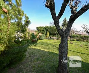 REZERVOVANÉ - PREDAJ, pozemok 350 m², Kľačany, Hlohovec