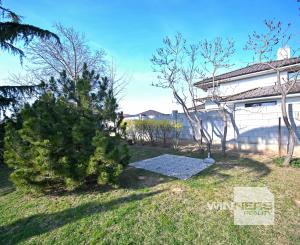 REZERVOVANÉ - PREDAJ, pozemok 350 m², Kľačany, Hlohovec