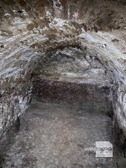 Exkluzívne na predaj  starší neobytný rodinný dom vhodný na renováciu, prípadne výstavu nového rodinného domu, obec Stráže - okres Poprad