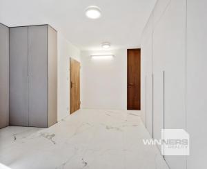 3-izb. byt s veľkou terasou a garážou pri lesoparku Železná studnička