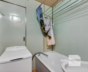 REZERVOVANÉ - Na predaj 2 izbový byt vo vyhľadávanej lokalite na Rumančekovej ulici v Bratislave-Ružinov