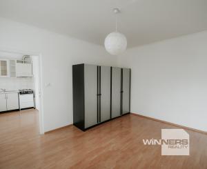 Exkluzívne ponúkame na PRENÁJOM 1 izbový byt na ulici Komenského 16, v Bardejove.