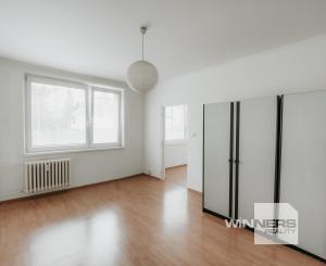 Exkluzívne ponúkame na PRENÁJOM 1 izbový byt na ulici Komenského 16, v Bardejove.