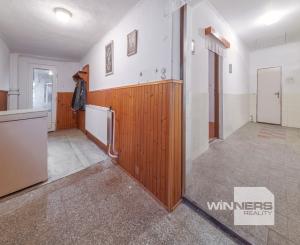 Na predaj tehlový • 4i RD v slepej ulici • Valaliky