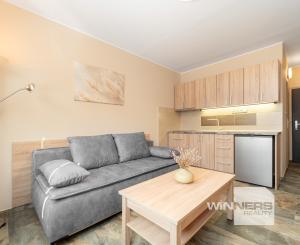 Na predaj štýlová, kompletne zrekonštruovaná garsónka – ideálna investícia aj štartovacie bývanie