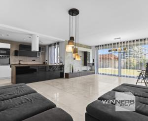 Na predaj moderný rodinný dom, ponúkajúci komfortné a nadštandardné  bývanie