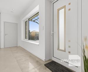 Na predaj moderný rodinný dom, ponúkajúci komfortné a nadštandardné  bývanie