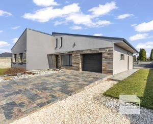 Na predaj moderný rodinný dom, ponúkajúci komfortné a nadštandardné  bývanie