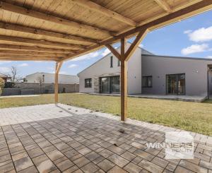 Na predaj moderný rodinný dom, ponúkajúci komfortné a nadštandardné  bývanie