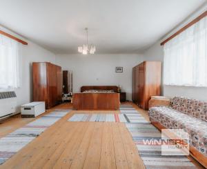 Na predaj: Starší rodinný dom s dušou v obci Rokytov