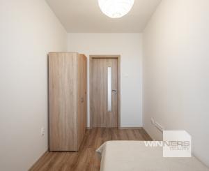 NA PREDAJ 3-izbový byt 74 m2 po kompletnej rekonštrukcií s loggiou, ul. Gessayova