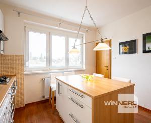 Prenájom, krásny 2-izbový byt v centre Piešťan, Kollárova ulica, 77 m2