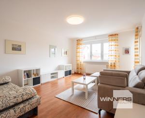 Prenájom, krásny 2-izbový byt v centre Piešťan, Kollárova ulica, 77 m2