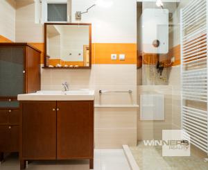 Prenájom, krásny 2-izbový byt v centre Piešťan, Kollárova ulica, 77 m2