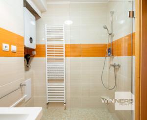 Prenájom, krásny 2-izbový byt v centre Piešťan, Kollárova ulica, 77 m2