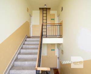 Prenájom, krásny 2-izbový byt v centre Piešťan, Kollárova ulica, 77 m2