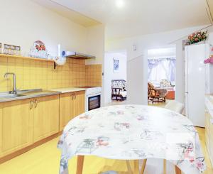 2-izbový byt V.Krtíš, ul. Školská