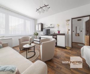 Priestranný 1i byt na predaj  • Ostravská ulica • Juh Železníky •