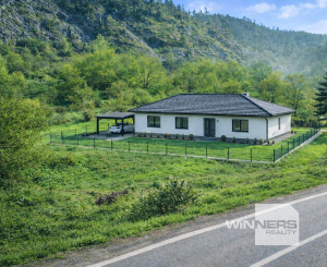 Predaj stavebného pozemku vo Višňovom, 826 m2