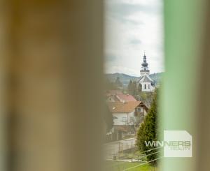 REZERVOVANÉ - Na predaj 2 - izbový byt po rekonštrukcii v obci Banská Belá