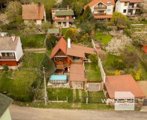REKREAČNÁ CHATA V SRDCI MALÝCH KARPÁT – PEZINOK, LEITNÉ
