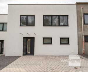 NA PREDAJ | Novostavby rodinných domov v radovej výstavbe – Ladzany (okres Krupina)