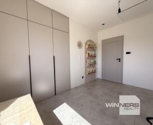 Moderný 4-izbový bungalov na predaj – Dlhé Klčovo