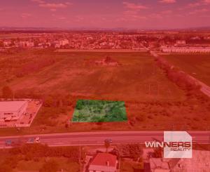 PREDAJ, INVESTIČNÝ POZEMOK 1 440 m², LEOPOLDOV, ŤAH D1 → HLOHOVEC