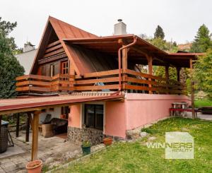 REKREAČNÁ CHATA V SRDCI MALÝCH KARPÁT – LIMBACH,  LEITNÉ