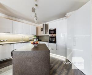 REZERVOVANÉ - 4-izbový, predaj, 94 m2, parking, Borovicový háj, Popradská, Košice