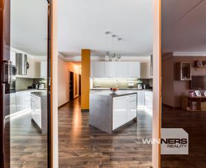 REZERVOVANÉ - 4-izbový, predaj, 94 m2, parking, Borovicový háj, Popradská, Košice