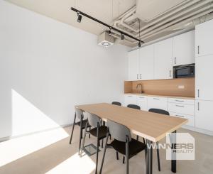 Moderný nebytový priestor open space o veľkosti 124,76 m2 v DUETT Business Residence na prenájom.