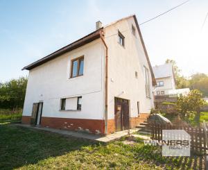 NA PREDAJ | Rodinný dom s potenciálom v obci Podhorie, okres Banská Štiavnica