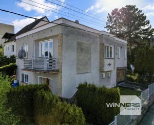 Na predaj rodinný dom s garážou, pozemok 817 m2, Hornoulická ulica, Bojnice