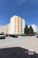 Exkluzívne na predaj priestranný 4 izbový byt v Prešove,  sídlisko Sekčov, ul. Sibírska