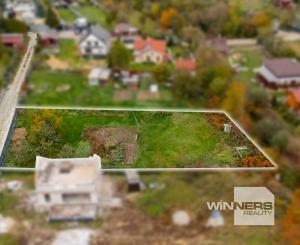 Pozemok vhodný na rekreačný dom alebo chatu o veľkosti 1.282 m2 v oblasti Čičky-majer, Košice - Terasa.