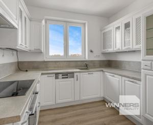 Prenájom 2-izbový byt 61 m2, Vajanského, Piešťany