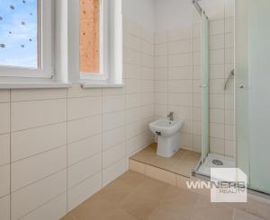 Prenájom 2-izbový byt 61 m2, Vajanského, Piešťany