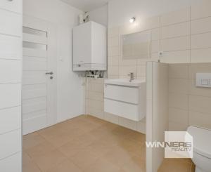 Prenájom 2-izbový byt 61 m2, Vajanského, Piešťany
