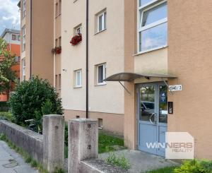 Prenájom 2-izbový byt 61 m2, Vajanského, Piešťany