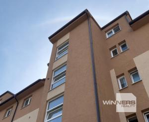 Prenájom 2-izbový byt 61 m2, Vajanského, Piešťany