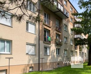 Prenájom 2-izbový byt 61 m2, Vajanského, Piešťany