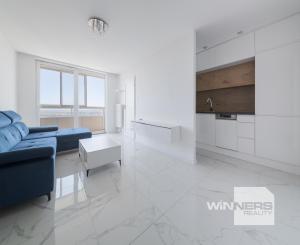 1,5-izbový, predaj, kompletná rekonštrukcia, 43 m2, pražský typ, loggia, Buzulucká, Košice