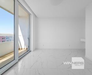 1,5-izbový, predaj, kompletná rekonštrukcia, 43 m2, pražský typ, loggia, Buzulucká, Košice