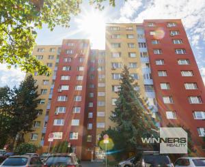NA PREDAJ praktický 3-izbový byt po kompletnej rekonštrukcii, 55,59 m², ul. Furdekova – Petržalka