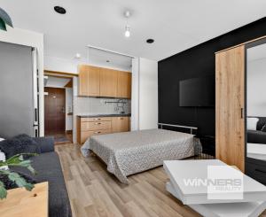 REZERVOVANÉ - Na predaj zrekonštruovaný a zariadený 1-izbový byt, 37,54 m2, Sekurisova ulica, Bratislava-Dúbravka