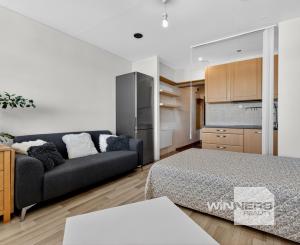 REZERVOVANÉ - Na predaj zrekonštruovaný a zariadený 1-izbový byt, 37,54 m2, Sekurisova ulica, Bratislava-Dúbravka
