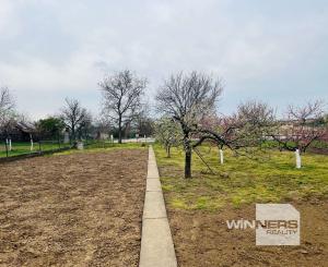 Na  predaj stavebný pozemok 800 m2, Križovany nad Dudváhom, okres Trnava