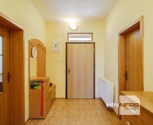 Predaj priestranného rodinného domu v obci Banka, Piešťany