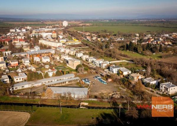 Na predaj priemyselný areál v meste Sečovce - investičná príležitosť!